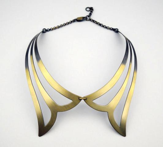 Lilies, necklace by Mario Salvucci